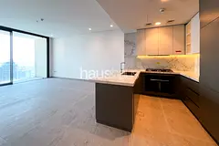 Brand new | Motivated Landlord | High Floor