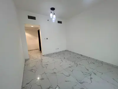 للبيع في عجمان – تاور الواحة (Oasis Towers) | شقة غرفتين نوم ماستر وصالة بإطلالة مفتوحة (جاهزة للاستلام الفوري)