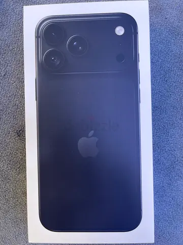 18 PRO MAX 512gb BLACK TDRA 🇦🇪