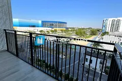 3BHK with Maid | Middle floor | Sea World View