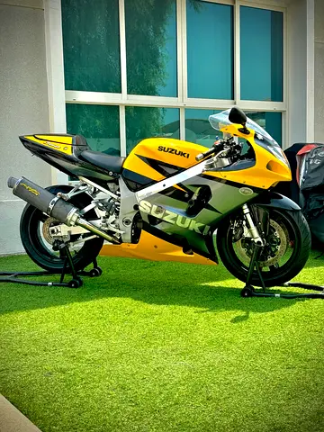 Legendary GSXR 750 2003 model