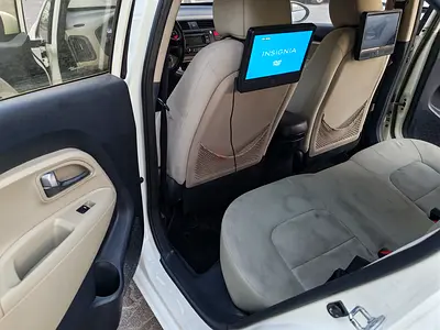Kia Rio 2014 GCC Specs - Original paint, no accident, personal car