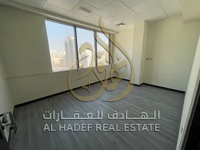 عرض حصري – مكاتب تجارية فاخرة للإيجار الموقع: كورنيش بلازا، المجاز 1، الشارقة مبنى تجاري تم تجديده بالكامل، يوفر مكاتب تجارية فاخرة بمواصفات مميزة وإط