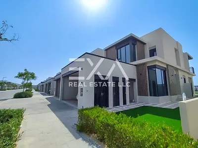 Near Park I Brand New I Ready to Move in