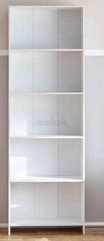 مكتبه