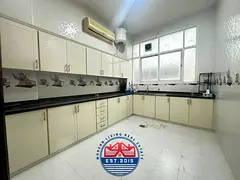 Splendid 3BR Huge Hall kitchen 3 bathrooms ground floor apartment