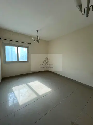 1 Bedroom Apartment in Al Majaz 2 with Distributor, Open Views, Excellent Finishes, 2 Bathrooms, Pa