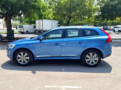 GCC VOLVO XC60 2016 V4 2.0L SERVICE HISTORY SUPER CLEAN
