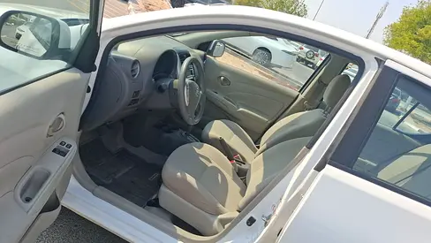 2023 Nissan SUNNY photo 6