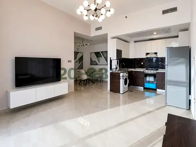 Vastu Friendly l Highest Floor l Vacant