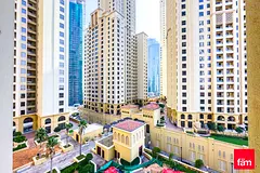 Luxury Studio L Furnished L Modern