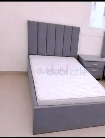 Double siza velvet bed with madical mattress