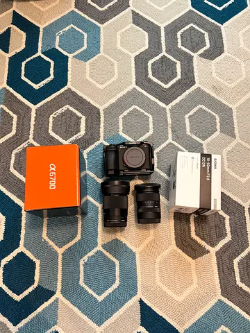 Sony a6700