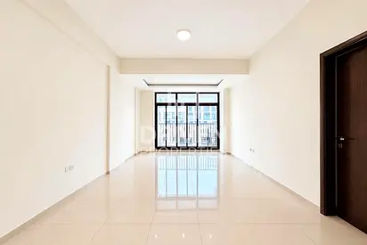 Bright Apt | Chiller Free | Nearby School