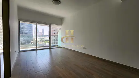 Park view | Spacious Apartment | Prime Location