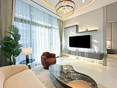 Stylish 1-Bedroom Retreat in Jumeirah Garden City