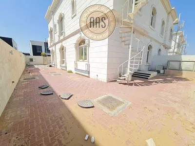 Luxury 5BHK Villa | 5 Master Bedrooms | 7 Washroom | Maidroom | 160k 3 Cheques | Hoshi Sarjah