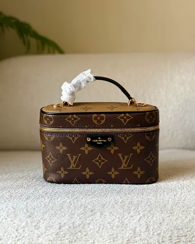 Louis Vuitton Monogram Vanity Case / Cosmetic Bag - Small