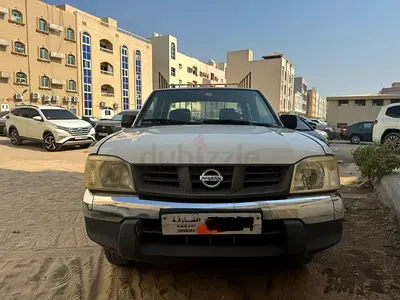 Nissan Pickup Double Cab 2015 GCC Specs