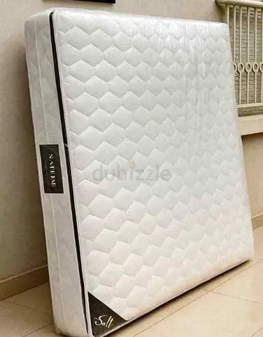 Brend New King size 180x200 spring Top memory foam matress Available 28 cm thikniss