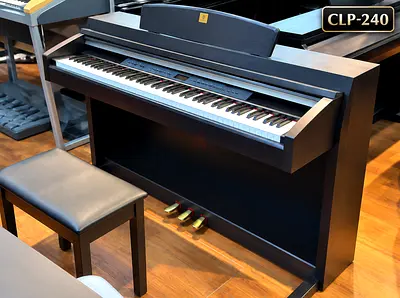 Yamaha Clavinova CLP-240 Digital Piano + Bench -(USED )