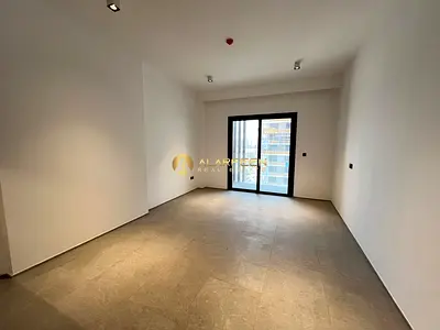 شقة حديثة بغرفتي نوم | SH Living 1 | إطلالات على المجتمع والمدينة | غير مفروشة