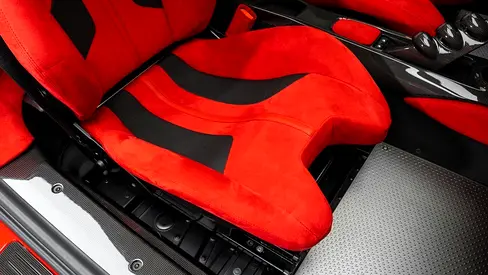 2019 Ferrari 488 PISTA — миниатюра 13
