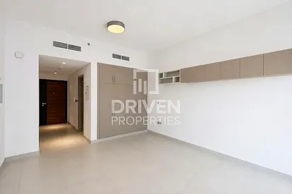 Amazing Pool View | Brand New | Great Location