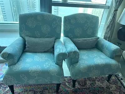 Set of two armchairs