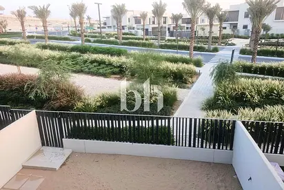 Sigle Row | with Maids | Gated Green Community