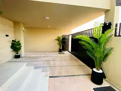 Villa for sale on Sheikh Mohammed Bin Zayed Road, located on a main street near the park. It feature