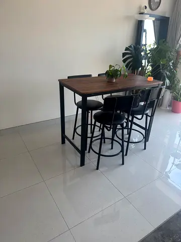 Dining table & High chair
