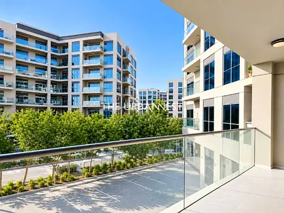 Vacant Soon | Pool View | 6 Cheques | Furnished