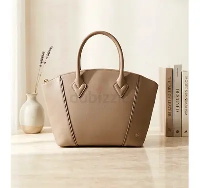 Louis Vuitton Suede W Tote PM in Beige Veau Cachemire