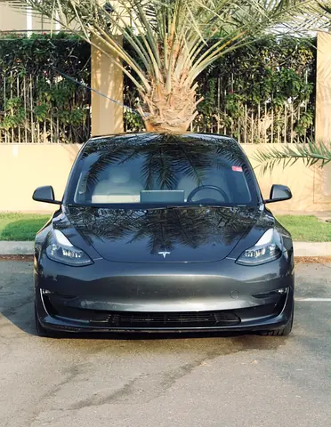 Tesla Model 3 Long Range 2022 Under Warranty GCC Specs Available on Cash Or Bank Finance