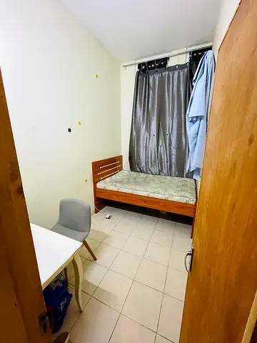 Big Partition Available In Discovery Gardens