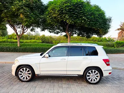 صورة 3 لـ 2010 Mercedes-BENZ GLK