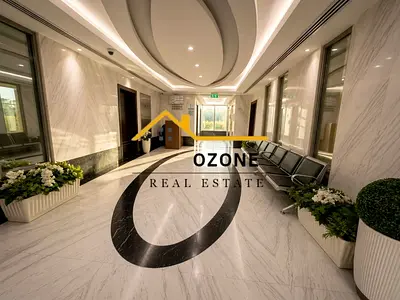 1 Month Free - 6 Cheque Payment - Family Residence - Covered Parking