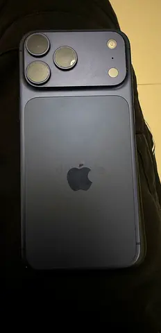 iPhone 17 Pro max - 1TB, Esim