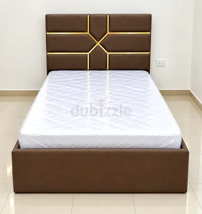 Brand new twin size velvet bed including mattress available
