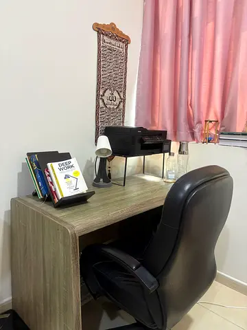 Office Chair and Table