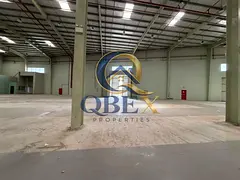 Functional Industrial Warehouse Designed to Support Storage, Inventory Handling and Efficient Busine
