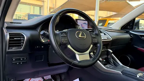 صورة مصغرة 13 لـ 2020 Lexus NX-SERIES
