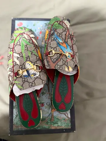 Shoes