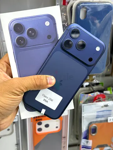 17 PRO 256 TRA