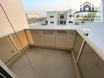 🔥 فيلا فاخرة 5 غرف ماستر في البراشي | 8 حمامات | مواقف مغطاة | 155,000 درهم 🇦🇪 فيلا للإيجار السنوي – البراشي، الشارقة