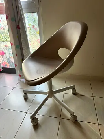 Ikea chair AED 65