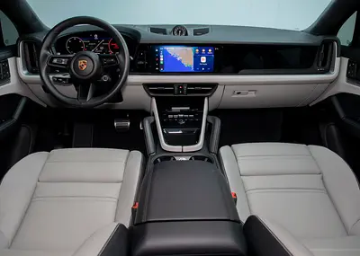 صورة 8 لـ 2024 Porsche CAYENNE
