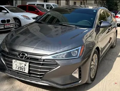 2019 Hyundai Elantra SEL - American Specs