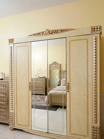 4 door luxury wardrobe